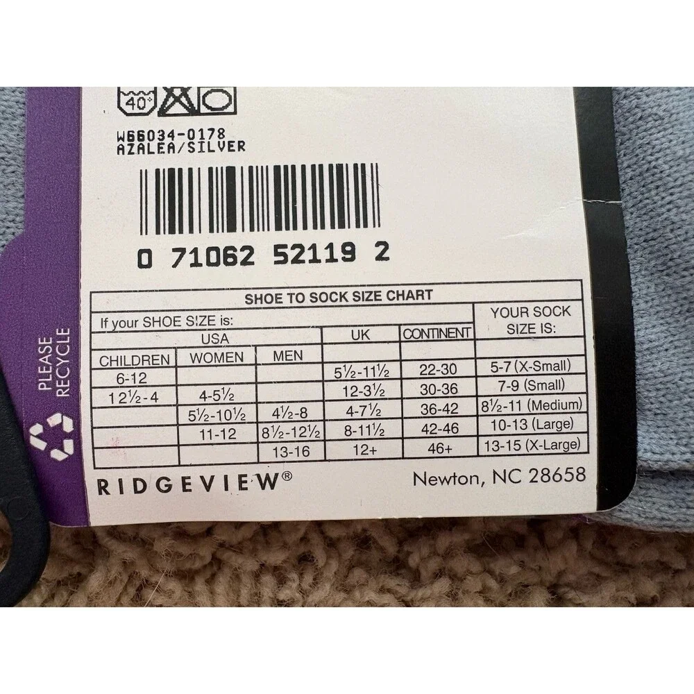 Vtg Ridgeview Silk Wool Blend Skiing Socks Purple Silver Size 8.5-11 USA  NEW!
